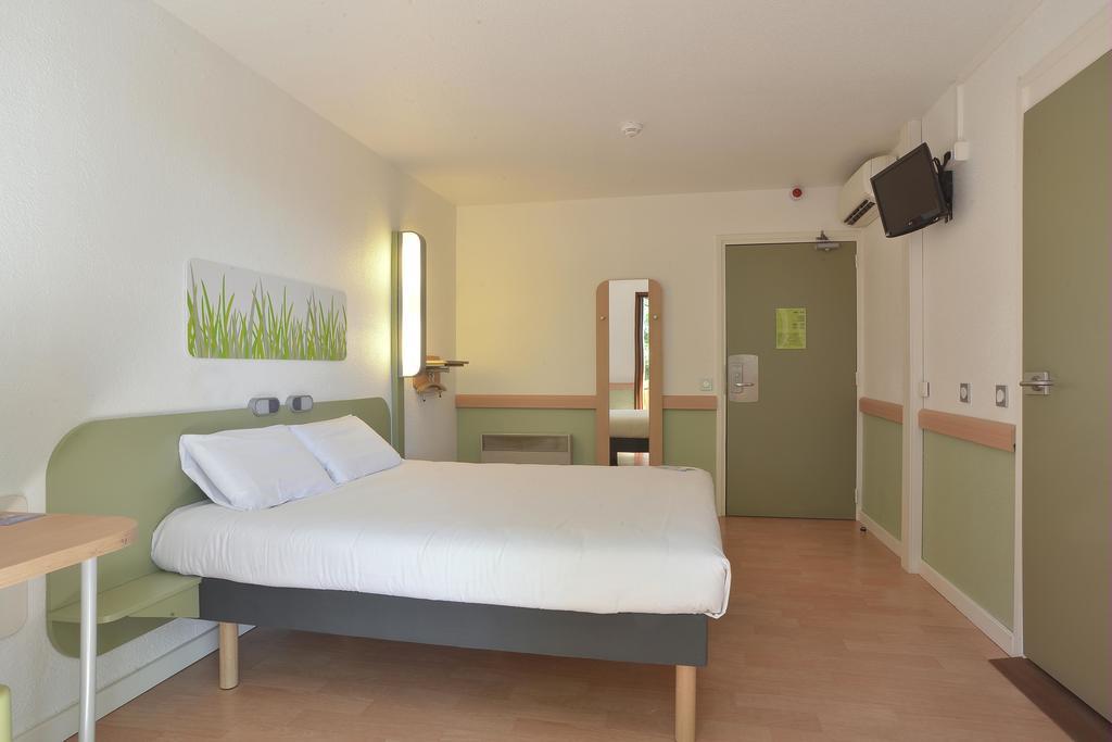 Hotel Ibis budget Saint-Étienne stade Chambre photo